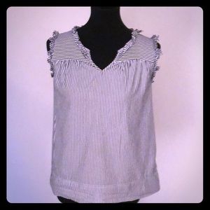 XS Crown and Ivy sleeveless shirt with ruffles